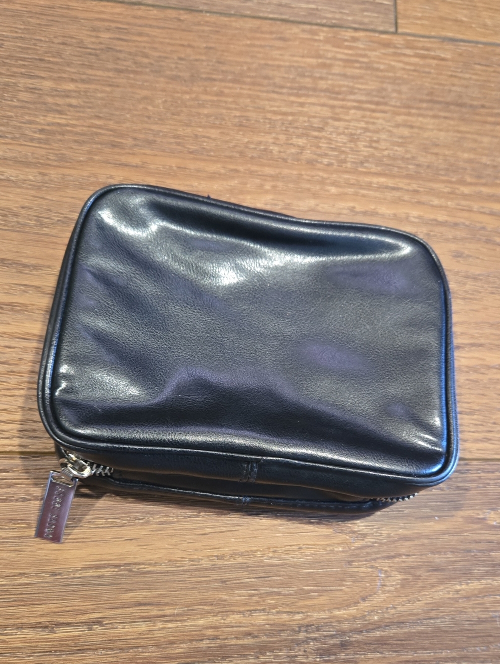 BOBBI BROWN MINI COSMETIC CASE. #8174.